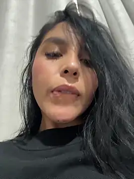  miaquevedo  online show from June 3, 8:14 pm