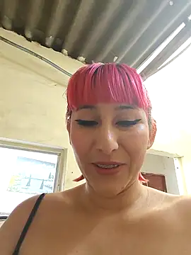 florecita9 online show from September 12, 4:36 pm