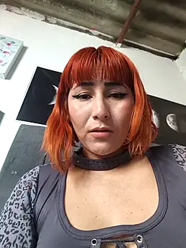 florecita9 online show from October 29, 6:32 pm