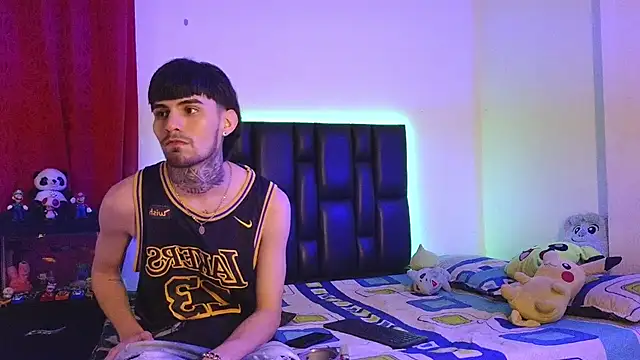 Brutal Sex Fucking online show from January 7, 11:08 pm