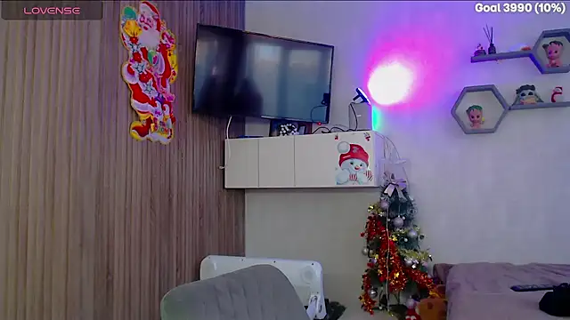 SuchCute online show from January 14, 4:17 am