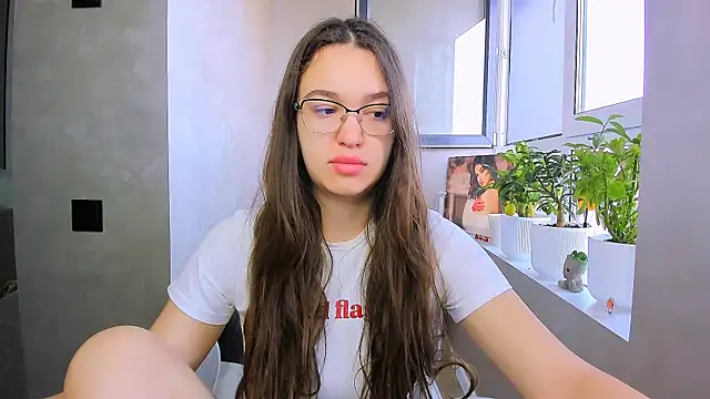 fancy bunny online show from April 15, 5:08 am