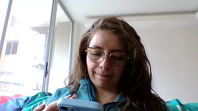  isaabellaa online show from February 24, 12:37 pm