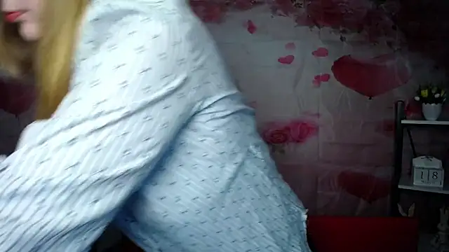 FreyaDak online show from March 18, 6:02 pm