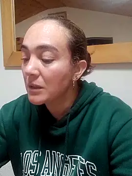 skayhot  online show from March 24, 12:43 pm