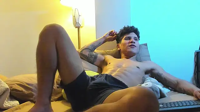 toyboys1 online show from July 27, 4:53 am