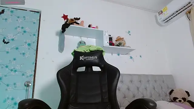 miss valery2 online show from December 4, 4:37 am