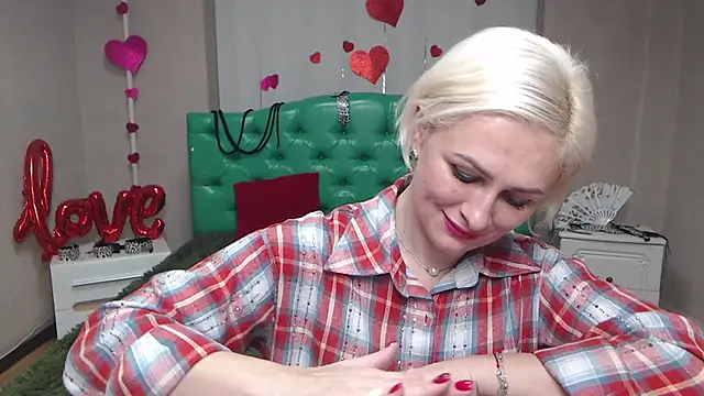 OliviaHorst online show from November 22, 6:21 pm