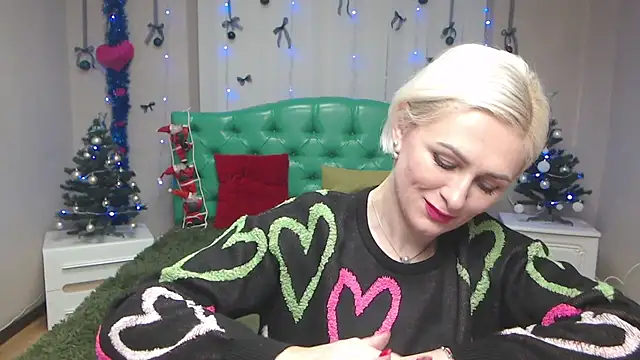 OliviaHorst online show from December 17, 6:17 am