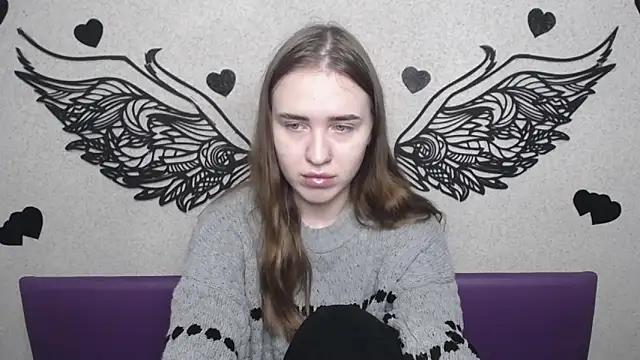 LauraHlot online show from October 5, 6:07 am