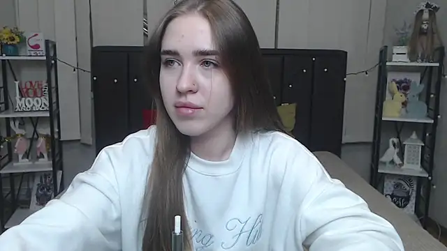 LauraHlot online show from September 30, 6:24 pm