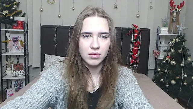 LauraHlot online show from January 11, 6:46 pm