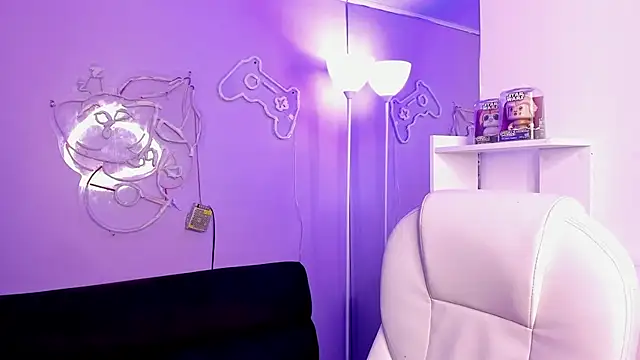 Camiila Osorio online show from February 21, 9:37 pm