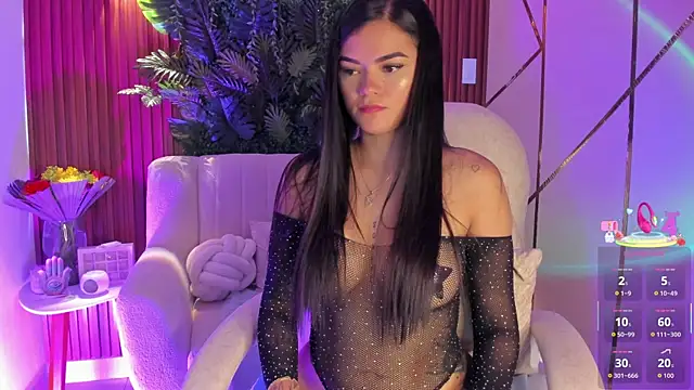 foxxxmegan online show from December 2, 4:42 pm