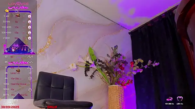 Karla-Ebony online show from September 30, 2:01 pm