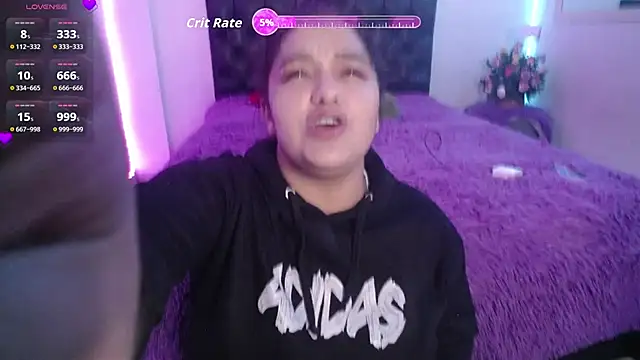 Laurenkenner  online show from March 16, 6:34 pm