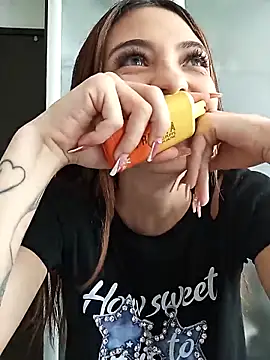 sofiarouge online show from October 6, 7:40 pm