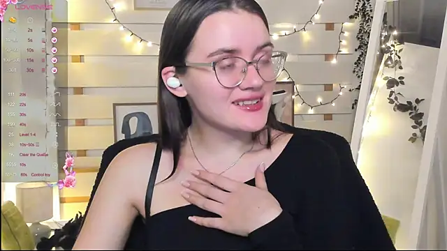 Josephine jo online show from December 5, 8:21 pm