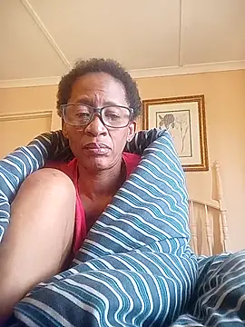 bustybillies online show from December 4, 12:18 pm