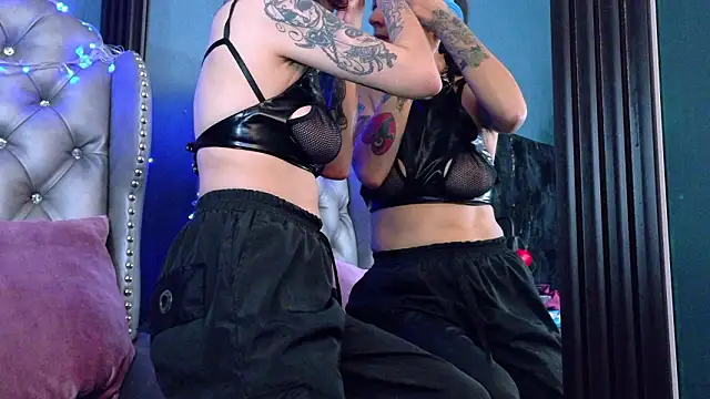 LusstCruella online show from March 6, 3:51 pm