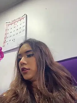 Nikol Rang   online show from October 3, 8:03 pm