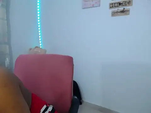 katty ebonny online show from September 25, 4:33 am