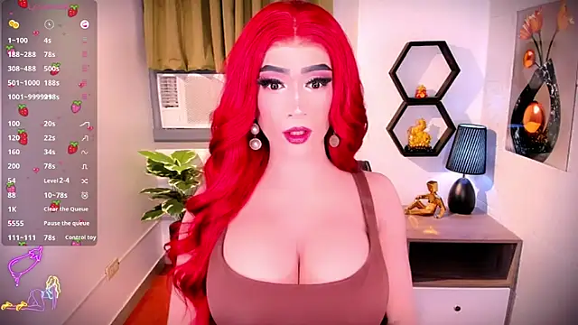 TwittyGIRL giFTED exotic online show from April 17, 5:48 pm