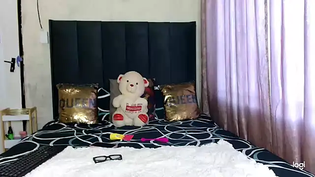 quenliyasa online show from September 16, 4:20 am