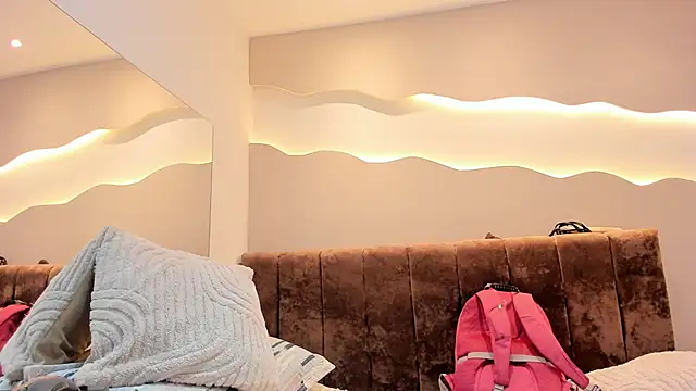 Alisson am online show from April 17, 12:07 pm