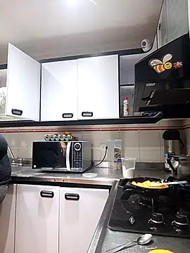 Alisson am online show from February 12, 11:45 am