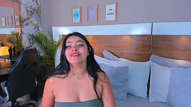 EmaBakker online show from March 22, 10:21 am