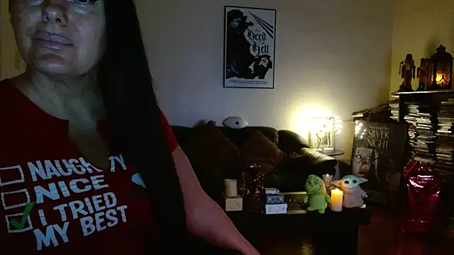 mandaloriangirls online show from December 4, 9:48 pm