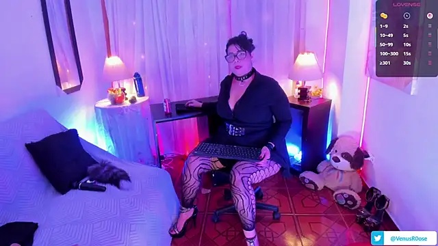Venus R0se online show from April 19, 10:34 pm