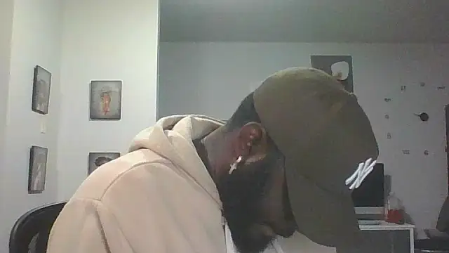 Stayinalive1992 online show from November 7, 2:39 am