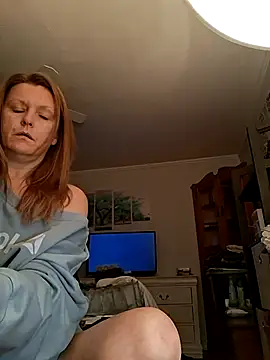 skyeb0787 online show from February 17, 5:40 am