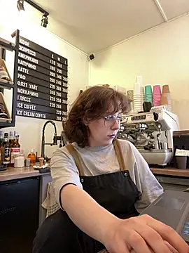 cinnabon  online show from April 9, 7:36 am