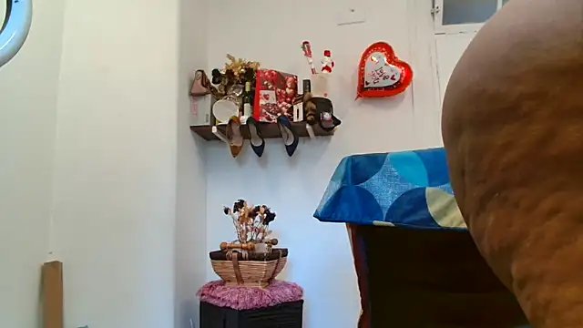 xTALLSEXYBUMx online show from February 26, 2:16 pm