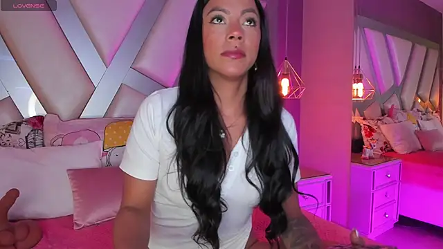 Amber villalobos  online show from October 17, 4:48 am