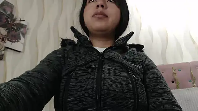 CarolineBrunx online show from September 10, 4:34 am