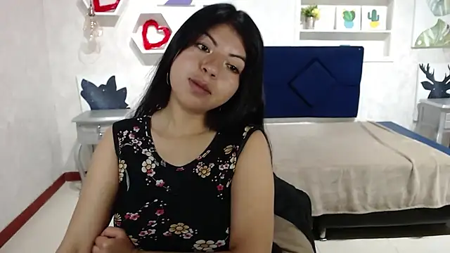 CarolineBrunx online show from September 28, 9:42 pm