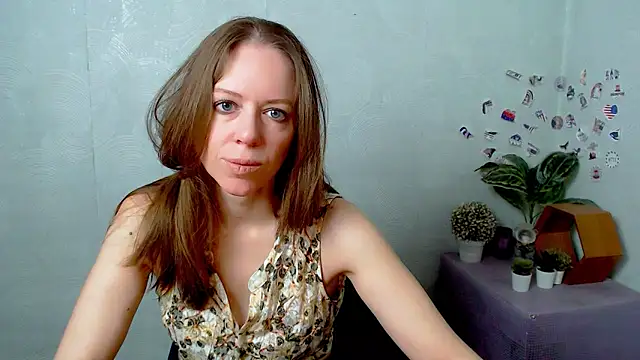 GloriaSi  online show from April 28, 5:00 am