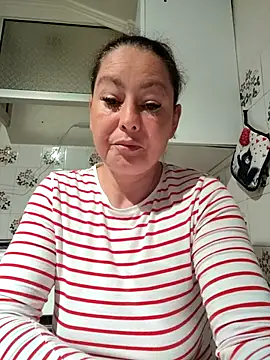 RamyLove36 online show from April 8, 8:00 pm