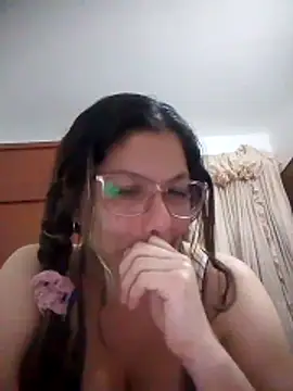 Carliina Soussa online show from December 14, 2:06 am