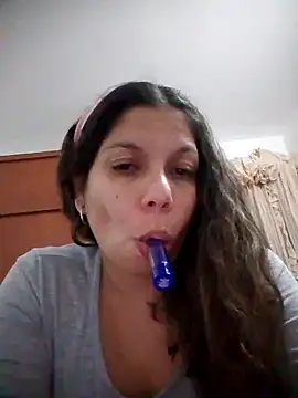 Carliina Soussa online show from November 21, 4:58 am