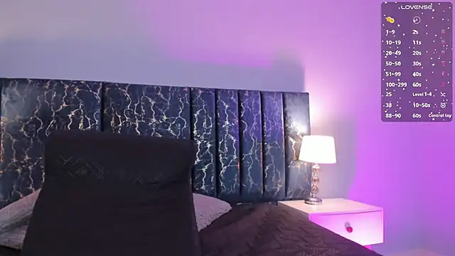 Sophia Lemos online show from September 20, 2:04 pm