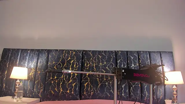 Sophia Lemos online show from November 4, 2:11 pm