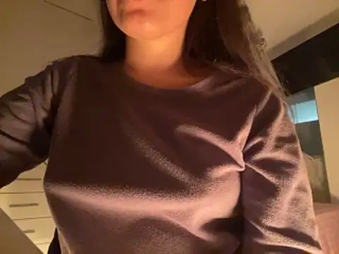 ForeverLola2024 online show from November 1, 4:38 am