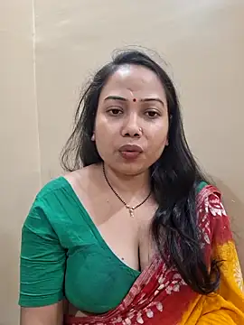 DREAM GIRL-30 online show from April 3, 4:49 pm