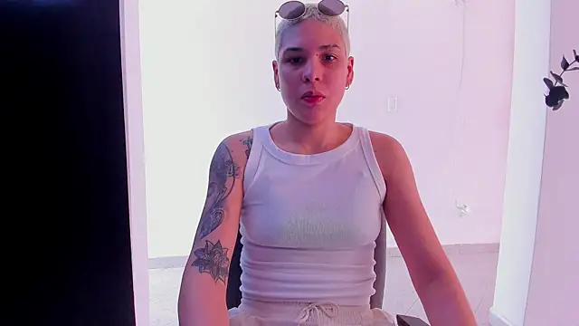 Charlee pink online show from September 11, 5:57 pm