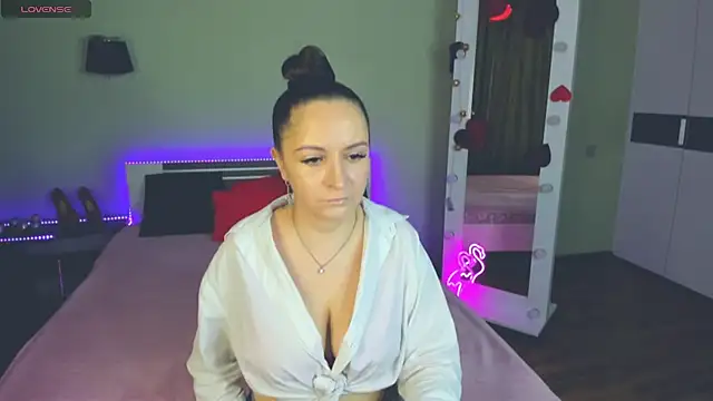 AngellLika online show from November 16, 5:09 am